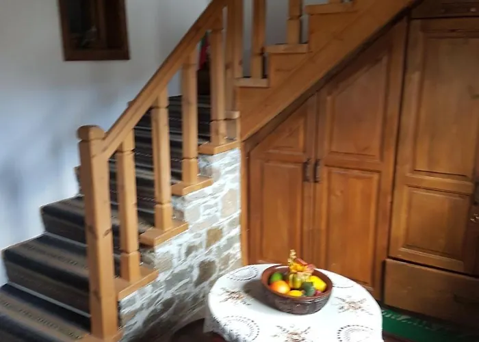 Guest house тодорината къща 3*