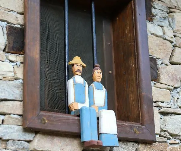 Guest house тодорината къща Leshten